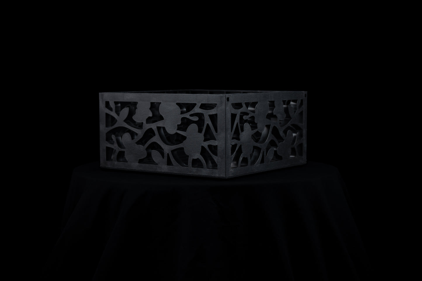 10" Orchid Planter with chain hanger